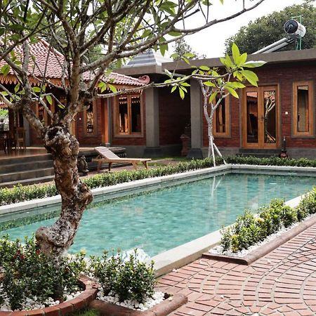Rumah Dharma Boutique Villa Магеланг Экстерьер фото